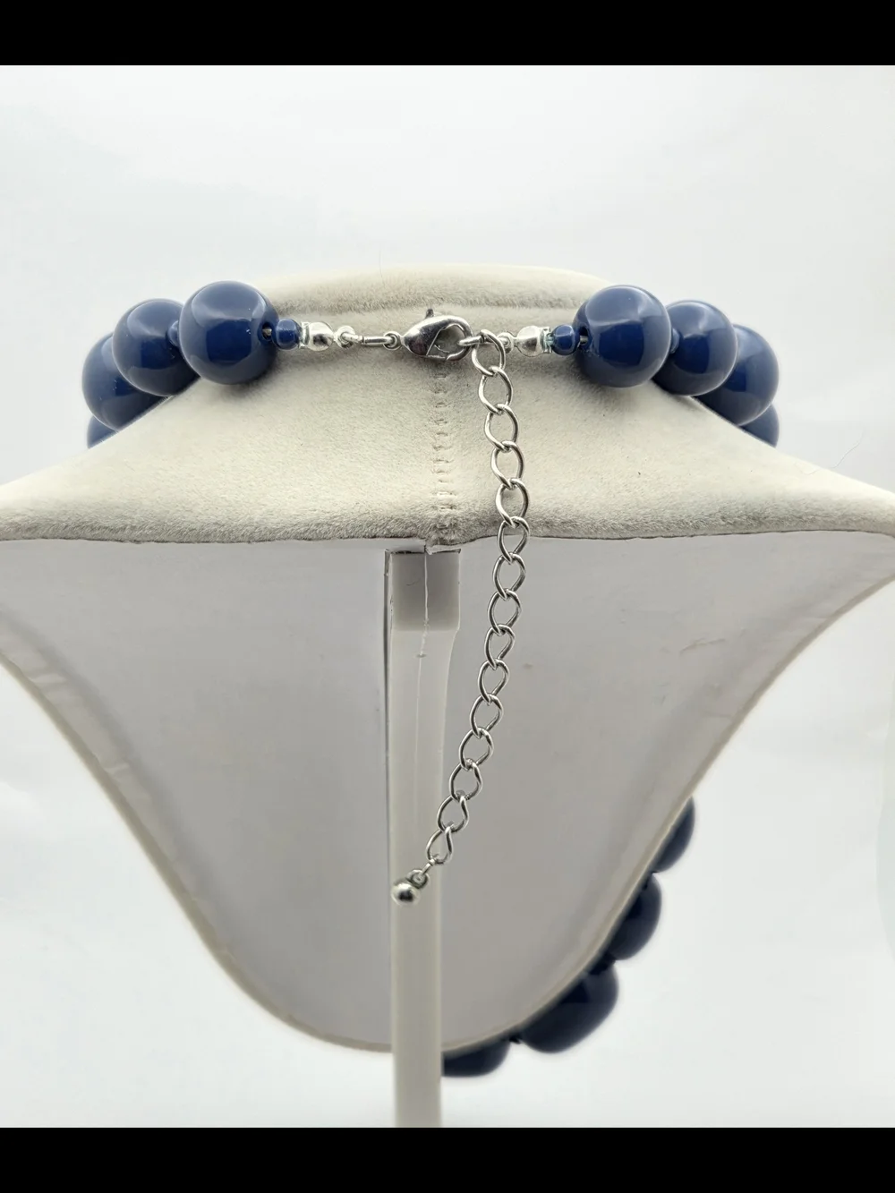 Navy Blue Chunky Resin Bead Necklace 24.5